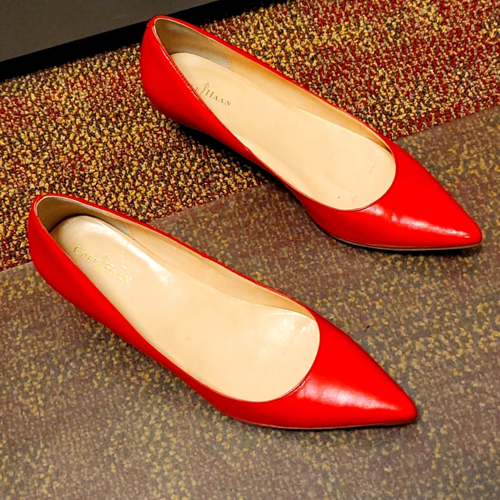 Women's shoes